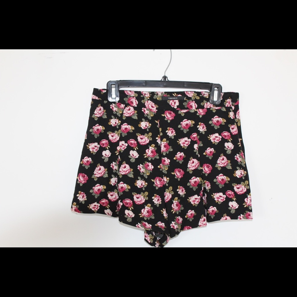 High waisted floral shorts